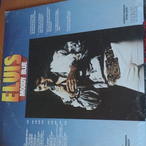 Elvis Presley LP - Picture 2 of 3